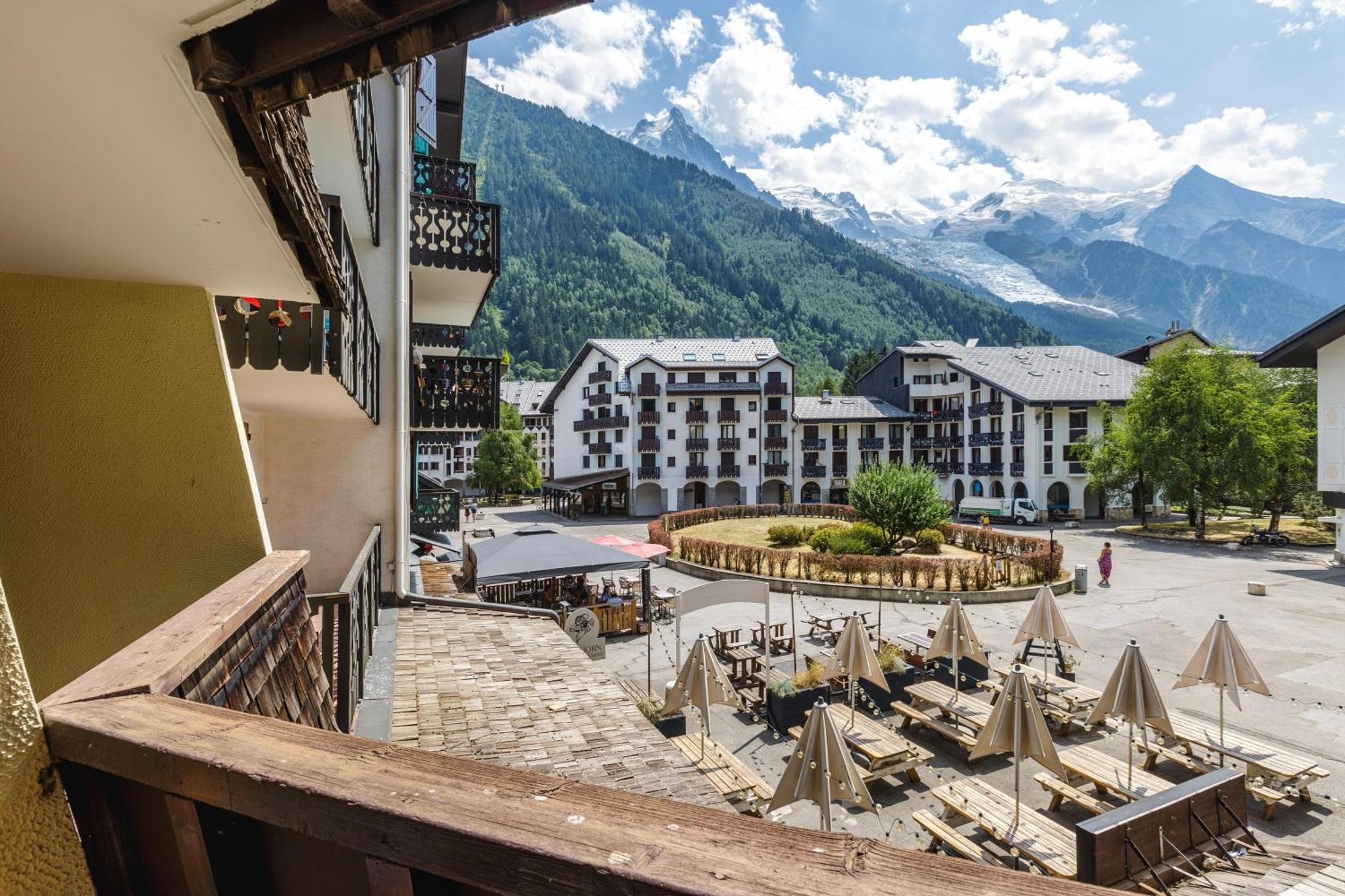 Sud - Lognan 106 - Happy Chamonix Mont Blanc