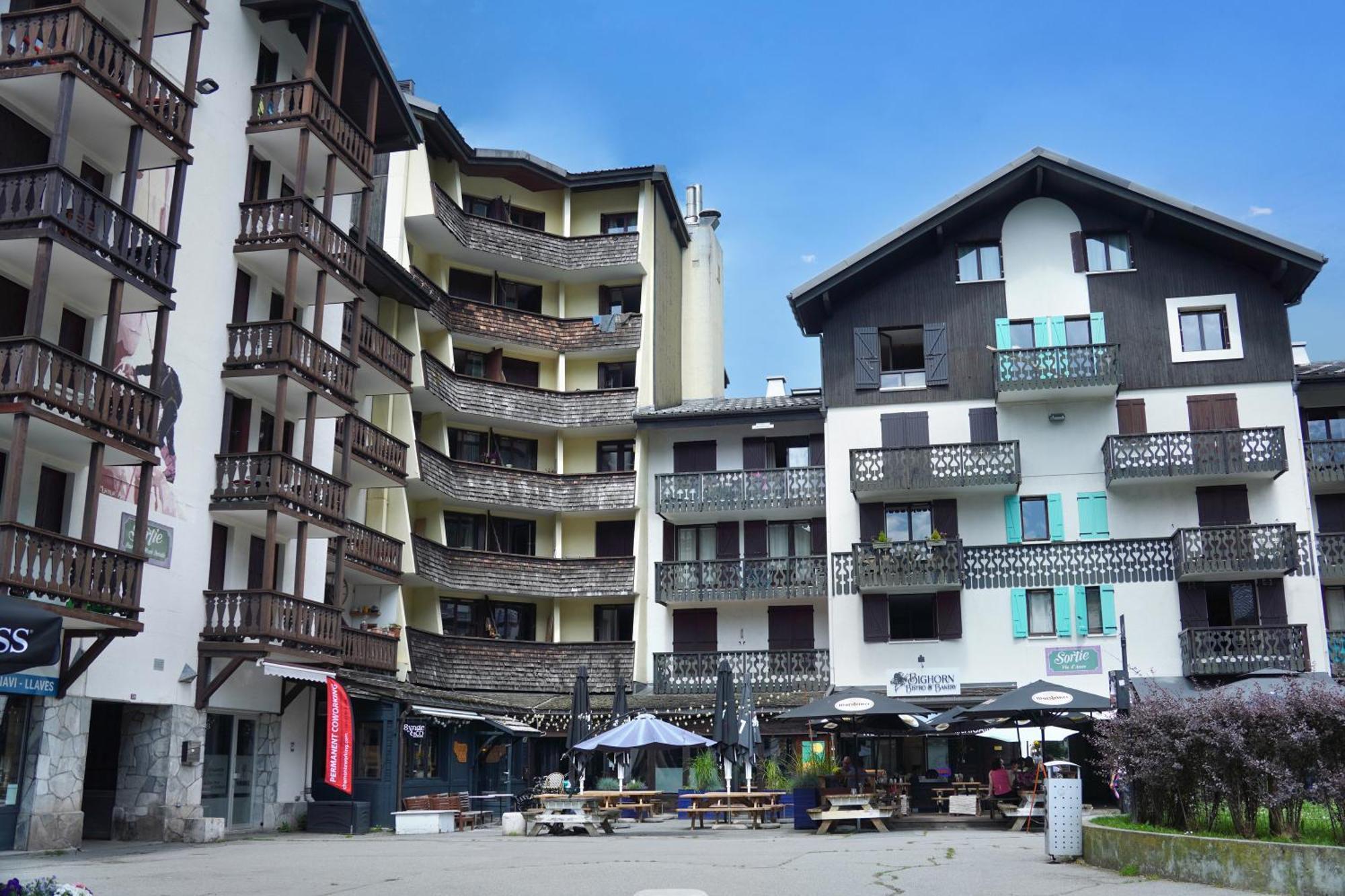 Sud - Lognan 106 - Happy Chamonix Mont Blanc